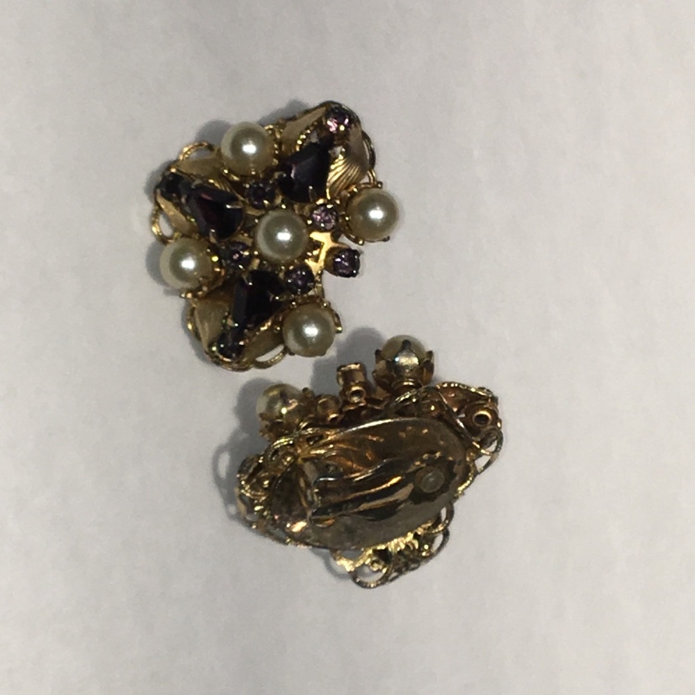 Vintage Clip on Earrings